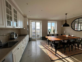 Wonderful 3-bedroom APT in heart of Visby, Visby